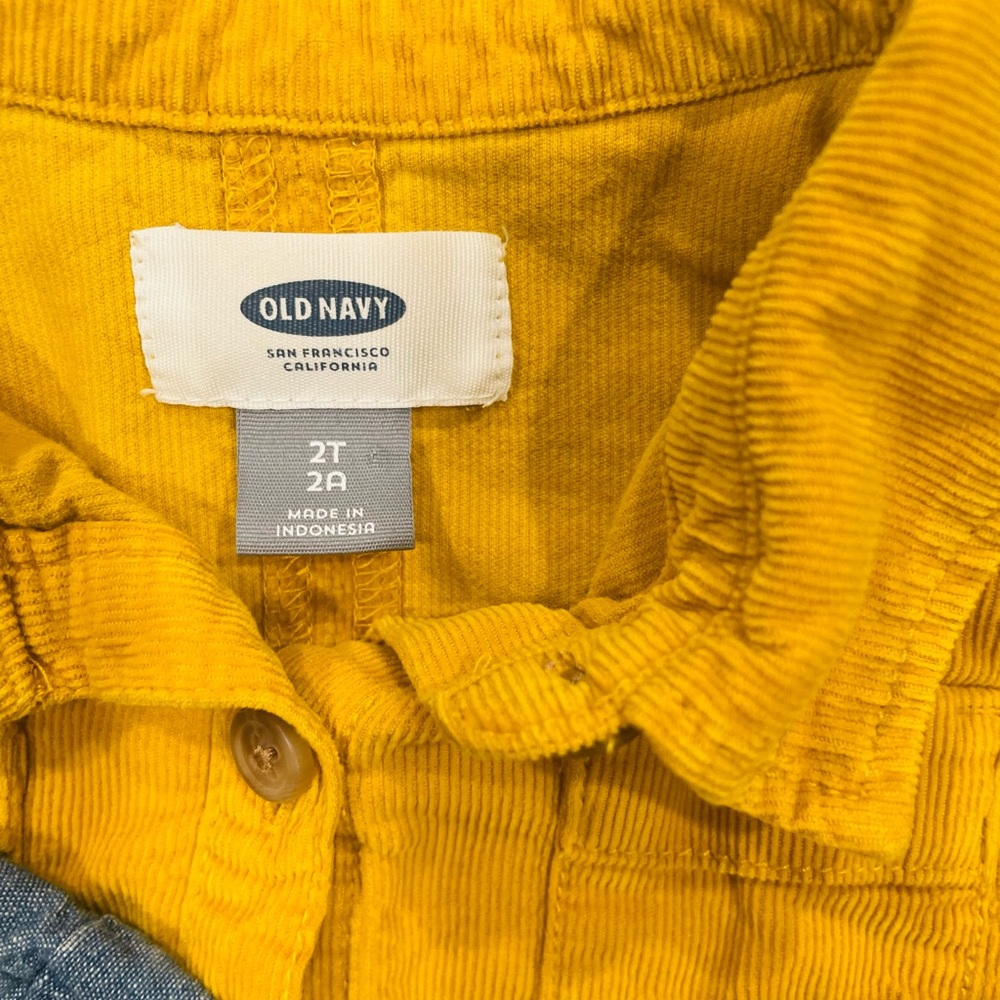 Old Navy Button-up bundle - Picture 5 of 8